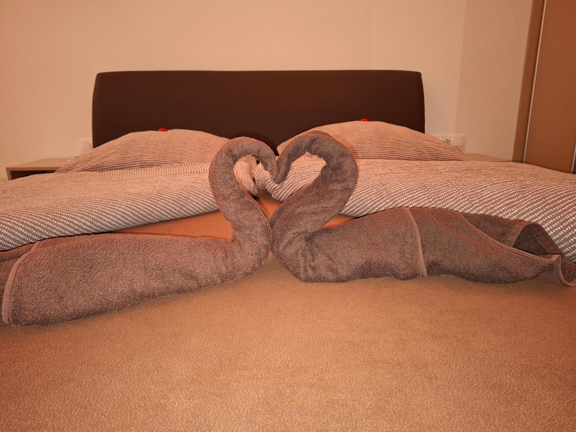 Ilona Apartmanhaz Siófok Buitenkant foto