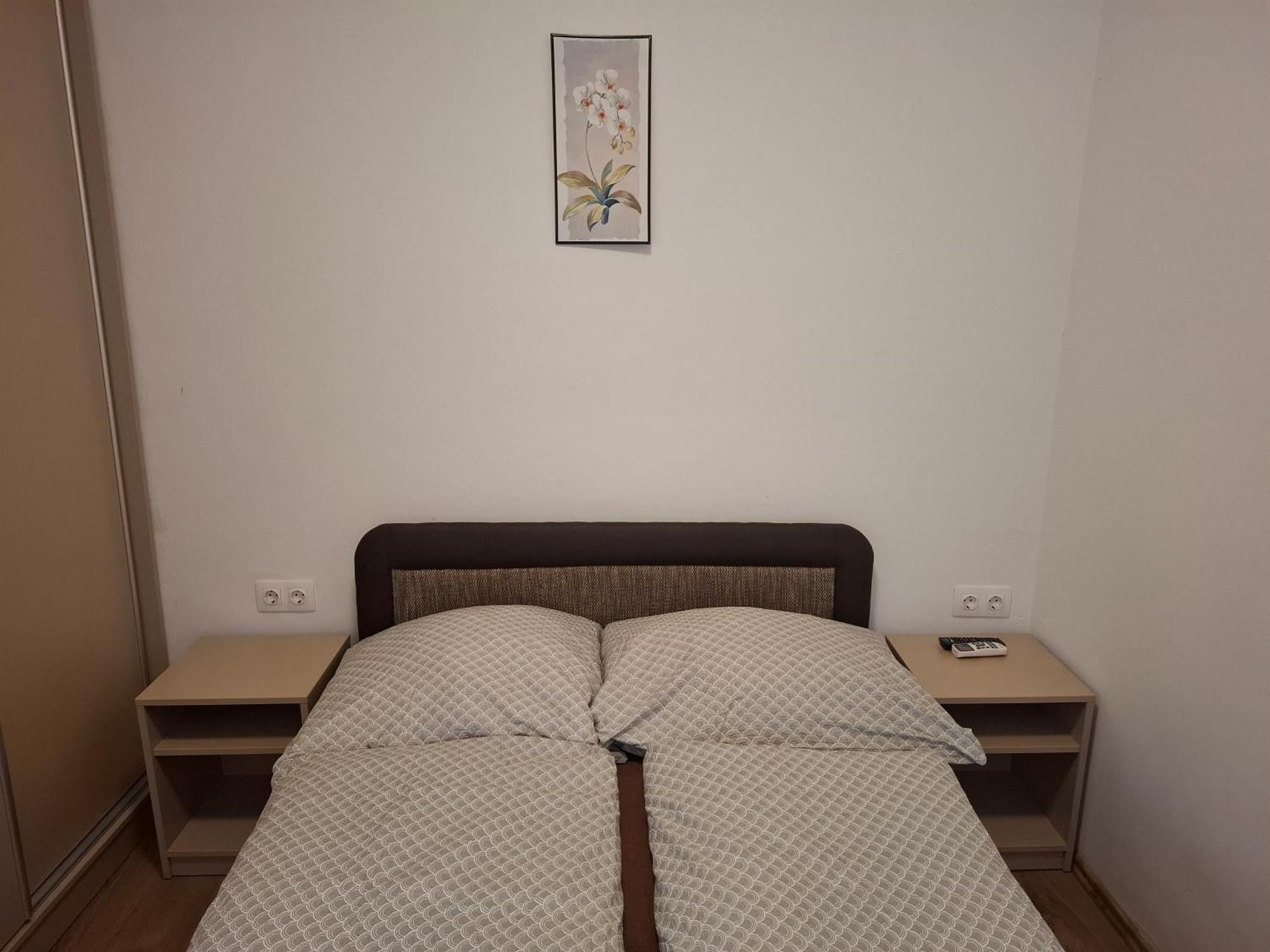 Ilona Apartmanhaz Siófok Buitenkant foto